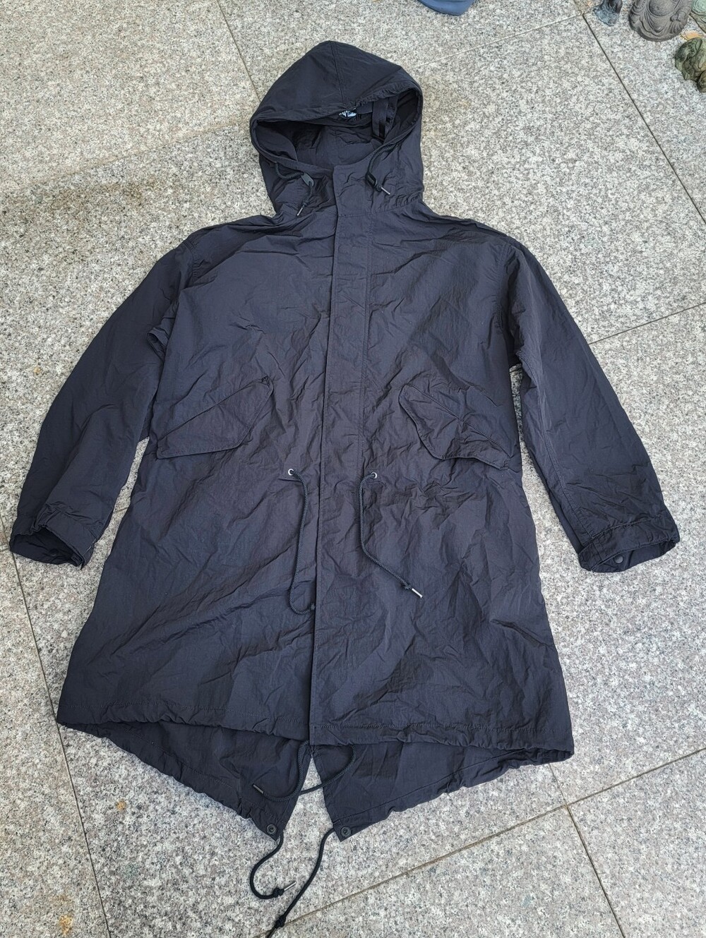 Uniqlo U packable fishtail trench coat